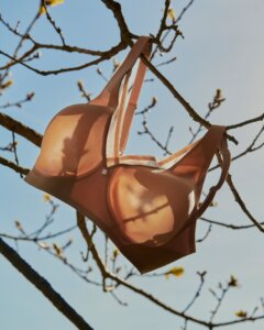 Bielizna, która stworzy całą stylizację, czyli Essential Chic
