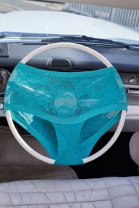 Summer Festivals Checklist - pięć modowych must have